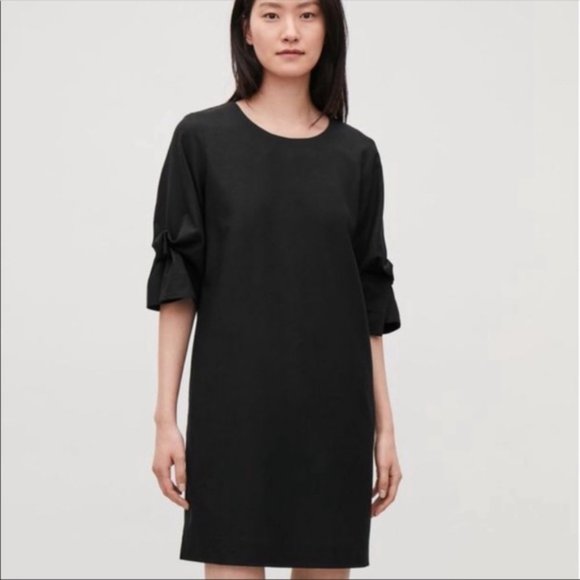 COS Dresses & Skirts - COS Drape Sleeve Wool Black Dress Size 2 NWT